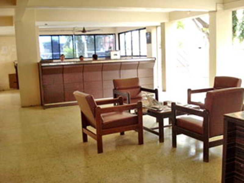 Hotel Meru Pune Zewnętrze zdjęcie